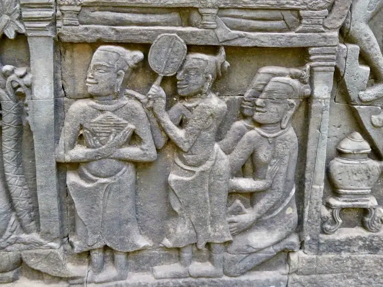Screen showing Cambodian daily life, Angkor Wat