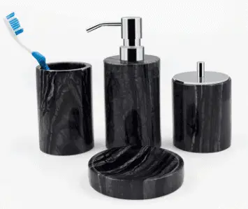 A Black Alabaster Bathset